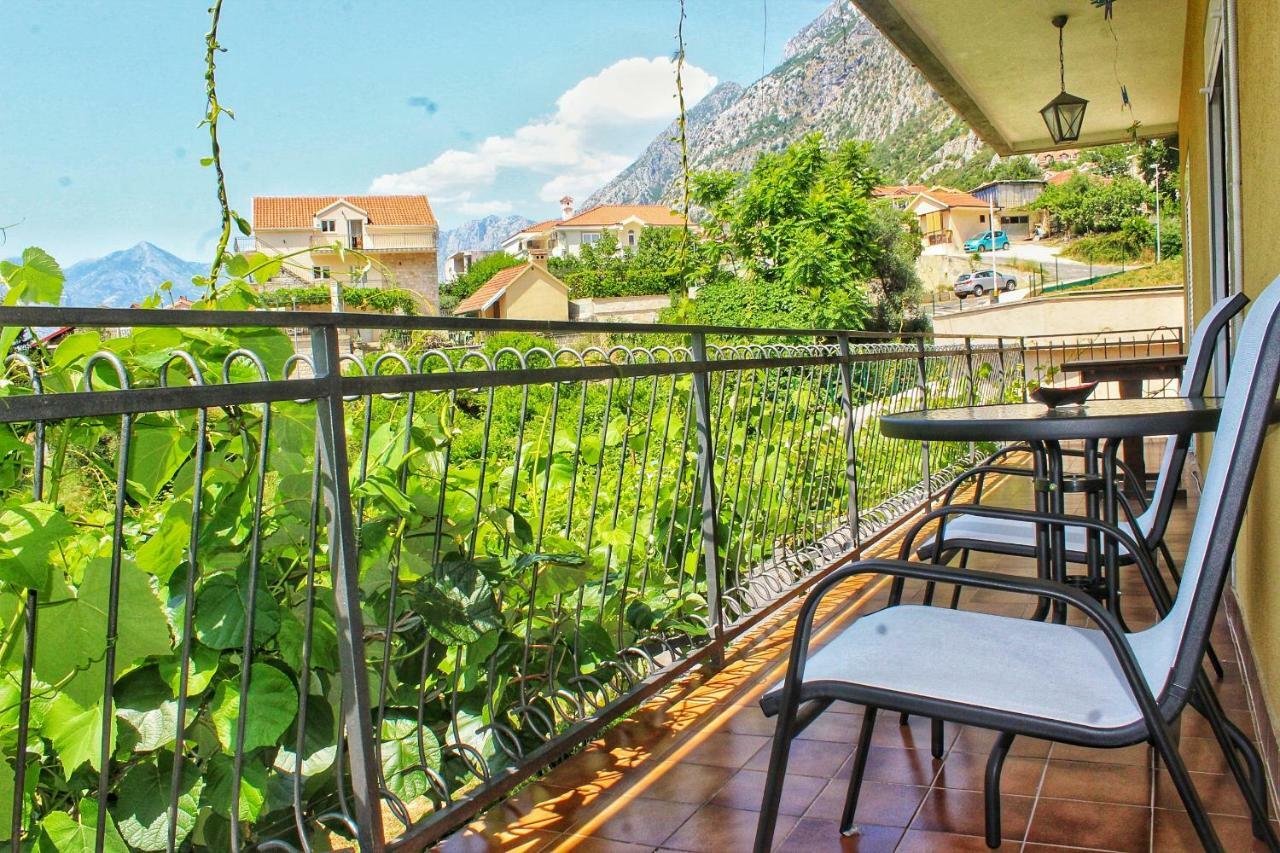 Apartments Jovana Kotor Exterior foto