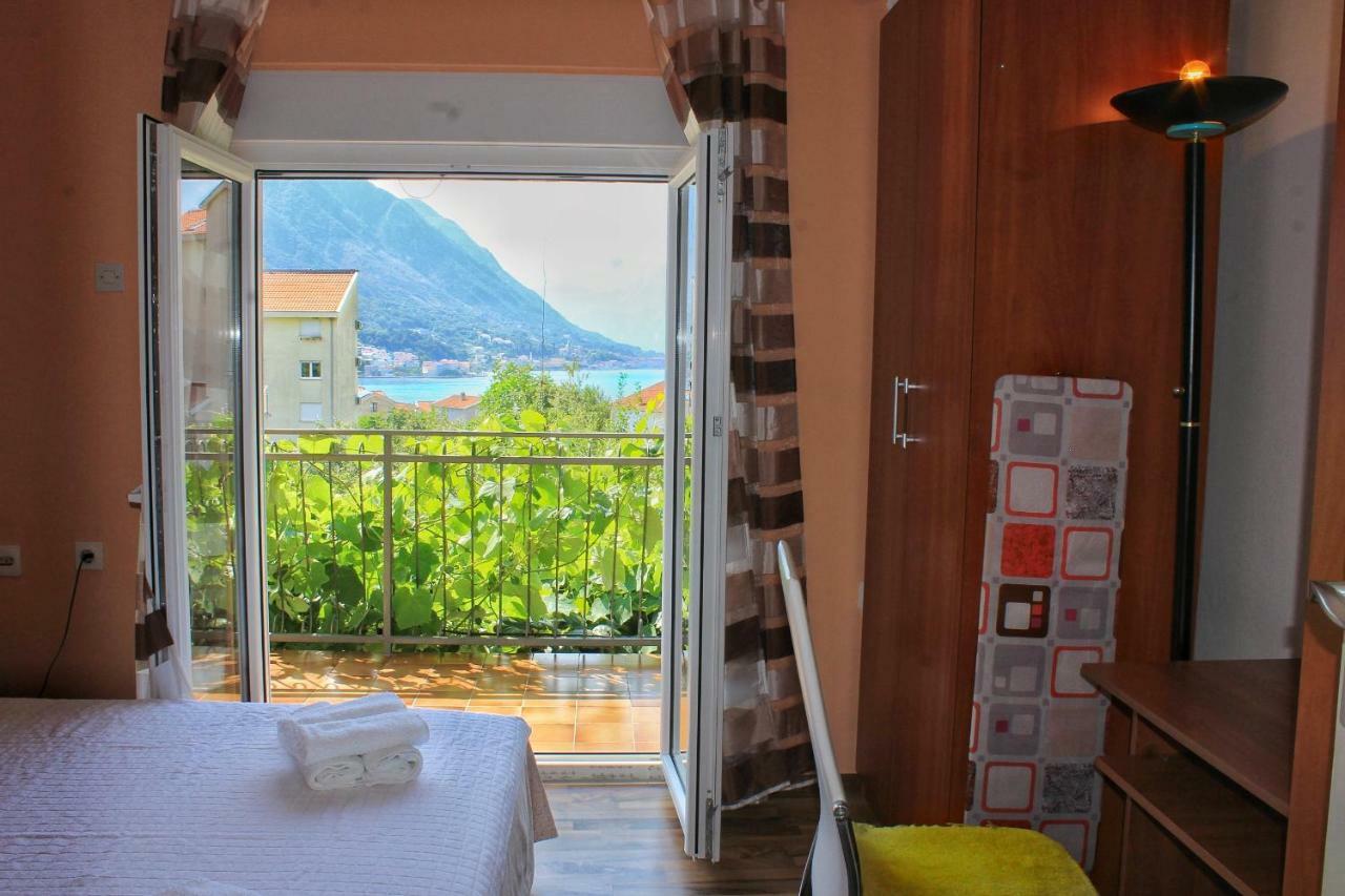 Apartments Jovana Kotor Exterior foto