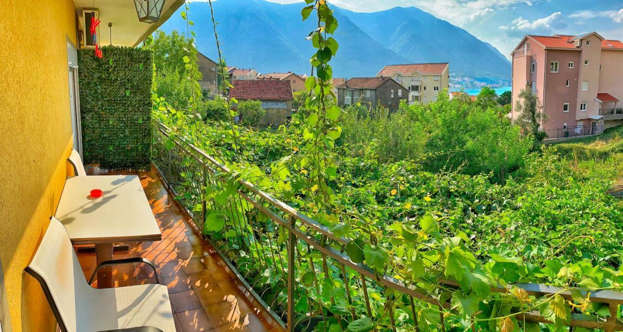 Apartments Jovana Kotor Exterior foto